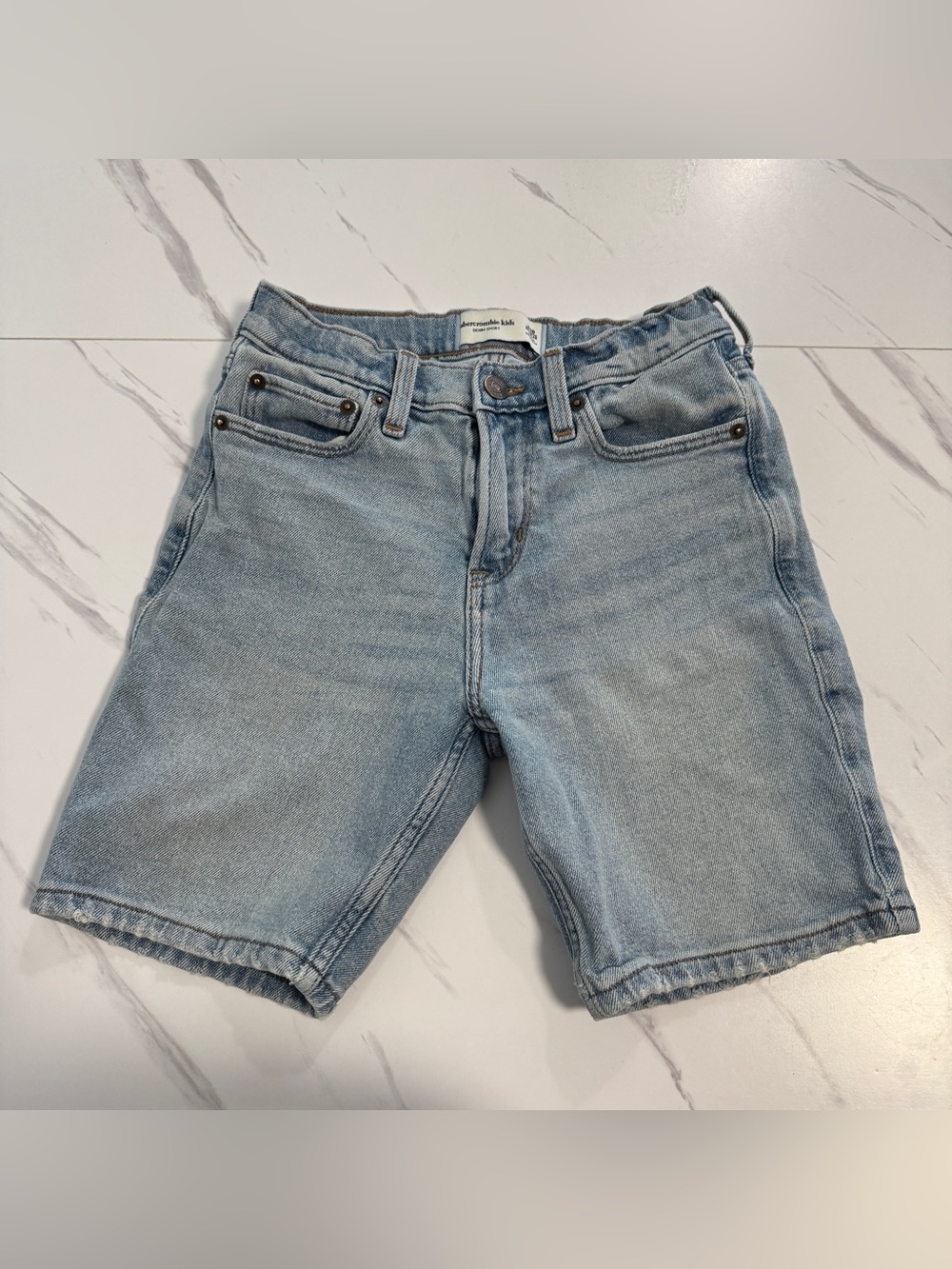 Abercrombie Denim shorts light wash 9/10